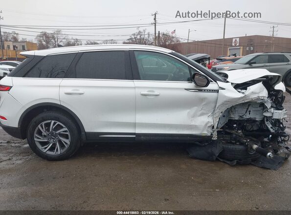 5LMCJ1DA4SUL23796 2025 LINCOLN CORSAIR White Widok wnętrza z tyłu