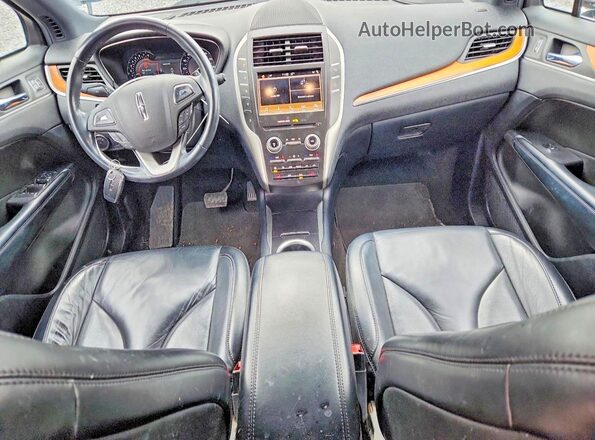 5LMCJ2D97KUL42564 2019 LINCOLN MKC Black 