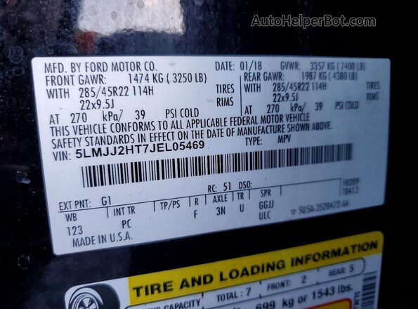 5LMJJ2HT7JEL05469 2018 LINCOLN NAVIGATOR Black Vista del compartimento del motor