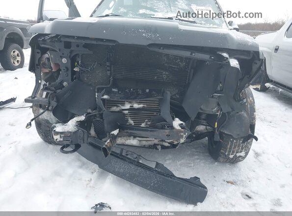 5LMJJ2JT7HEL06447 2017 LINCOLN NAVIGATOR Black Widok z przodu