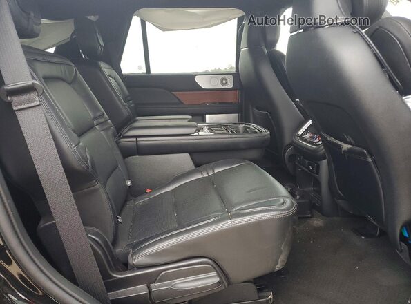5LMJJ2KT1LEL16415 2020 LINCOLN NAVIGATOR Black Rear interior view