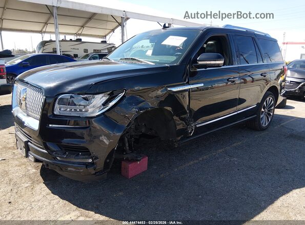 5LMJJ2KTXMEL02871 2021 LINCOLN NAVIGATOR Черный Передняя левая четверть