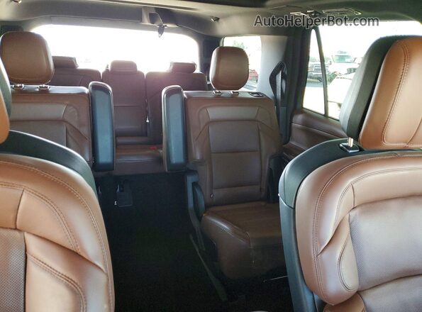 5LMJJ2LG2SEL07545 2025 LINCOLN NAVIGATOR Black Вид задніх сидінь