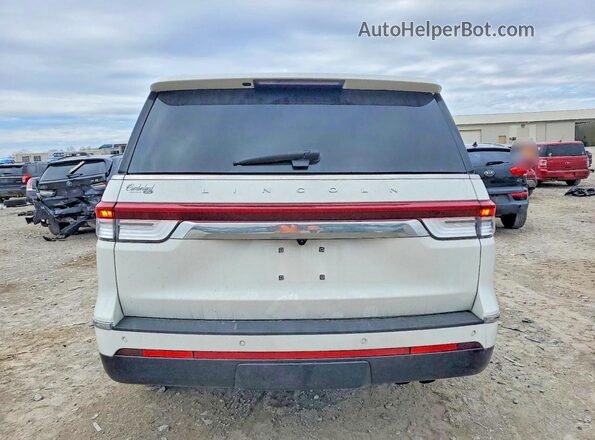 5LMJJ2LG4REL17780 2024 LINCOLN NAVIGATOR White Vista trasera