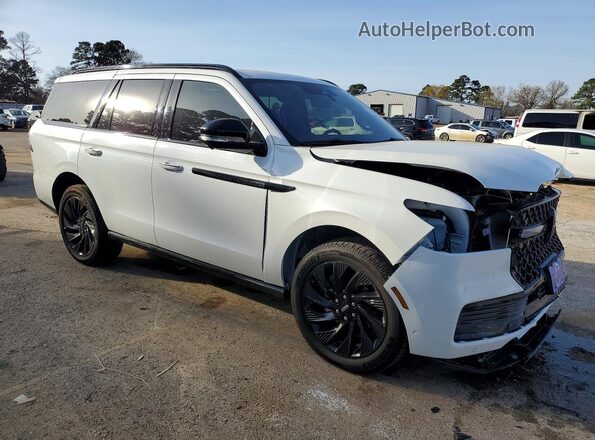 5LMJJ2LG4SEL12200 2025 LINCOLN NAVIGATOR Белый Передняя правая четверть