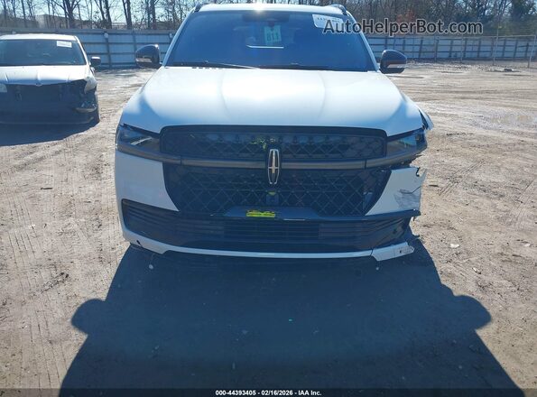 5LMJJ2LG5SEL00959 2025 LINCOLN NAVIGATOR White Widok zestawu wskaźników