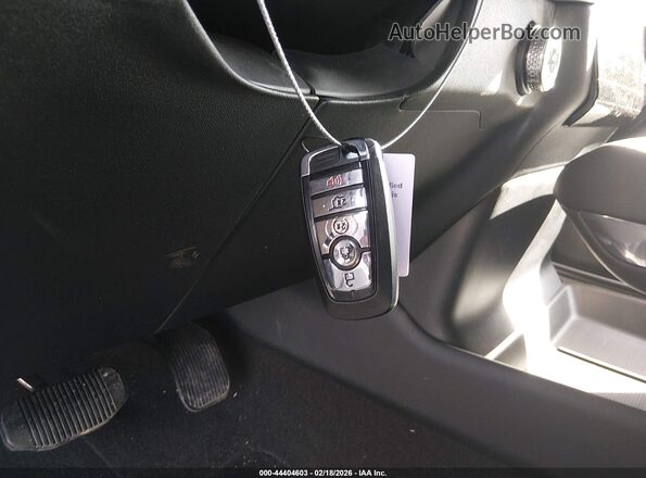 5LMJJ2LG7SEL07735 2025 LINCOLN NAVIGATOR Black წინა პანელის ხედი