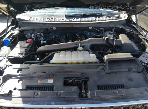 5LMJJ2LG9SEL02505 2025 LINCOLN NAVIGATOR Черный Вид сзади
