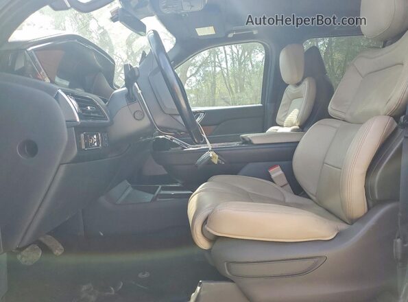 5LMJJ2LGXPEL10846 2023 LINCOLN NAVIGATOR Black Widok wnętrza z przodu