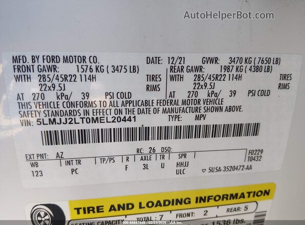 5LMJJ2LT0MEL20441 2021 LINCOLN NAVIGATOR White Շարժիչի բաժամունքի տեսք
