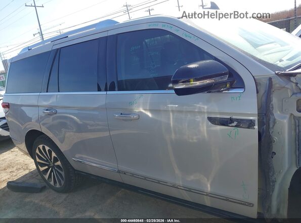 5LMJJ2LT6NEL05024 2022 LINCOLN NAVIGATOR Белый Панорамный вид салона 360°