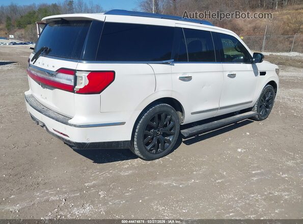 5LMJJ2LT7JEL07004 2018 LINCOLN NAVIGATOR Белый Задняя правая четверть