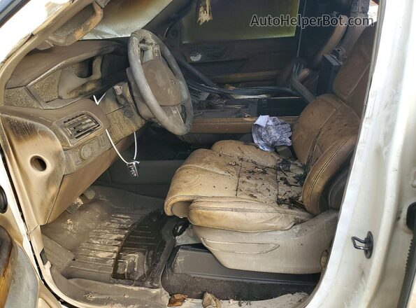 5LMJJ2LT8LEL06303 2020 LINCOLN NAVIGATOR Белый Вид салона спереди