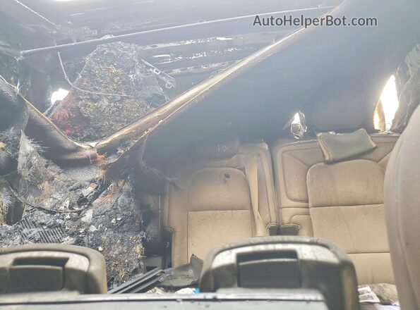 5LMJJ2LT8LEL06303 2020 LINCOLN NAVIGATOR Белый Вид задних сидений