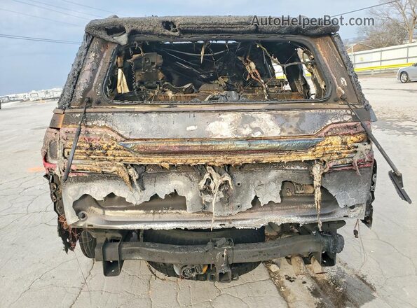 5LMJJ2LT8LEL06303 2020 LINCOLN NAVIGATOR Белый Вид сзади