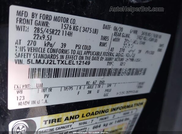 5LMJJ2LTXLEL12149 2020 LINCOLN NAVIGATOR Black Widok komory silnika