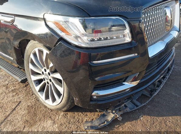 5LMJJ2LTXLEL12149 2020 LINCOLN NAVIGATOR Black Widok z przodu