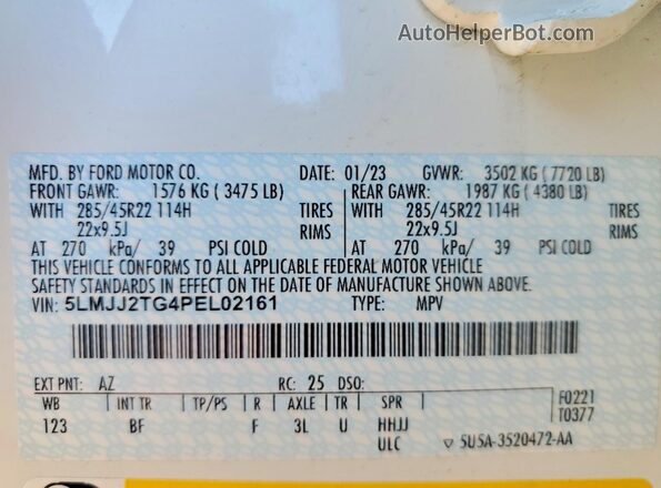 5LMJJ2TG4PEL02161 2023 LINCOLN NAVIGATOR Белый 