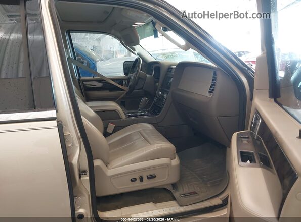 5LMJJ3JT2HEL02845 2017 LINCOLN NAVIGATOR L Beige Widok wnętrza z przodu