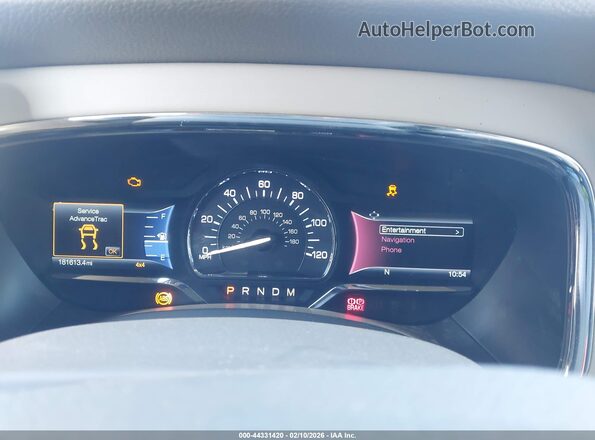 5LMJJ3JTXGEL06673 2016 LINCOLN NAVIGATOR L White Widok tylnych siedzeń