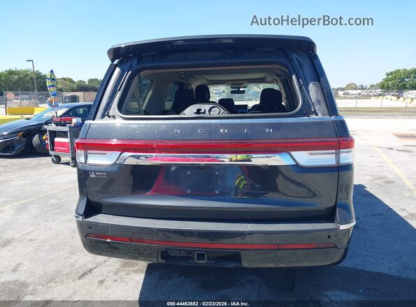 5LMJJ3LGXPEL02008 2023 LINCOLN NAVIGATOR Gray 