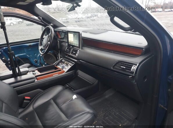 5LMJJ3LT0JEL04080 2018 LINCOLN NAVIGATOR L Синий Вид салона спереди
