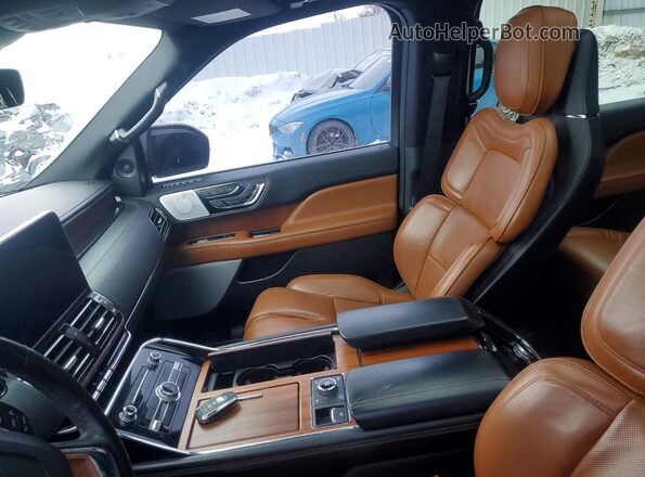 5LMJJ3LT1KEL15770 2019 LINCOLN NAVIGATOR Black 