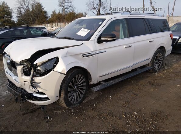 5LMJJ3LT7JEL09972 2018 LINCOLN NAVIGATOR L White Передня ліва чверть