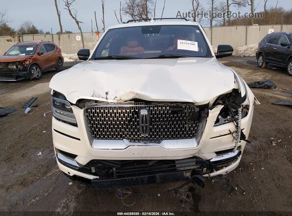5LMJJ3LT7JEL09972 2018 LINCOLN NAVIGATOR L White Вид щитка приладів