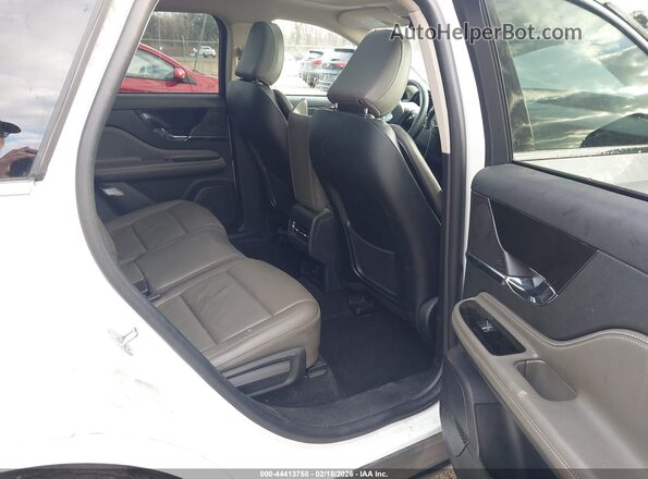 5LMTJ5DZ9RUL08752 2024 LINCOLN CORSAIR White Widok naklejki z numerem VIN