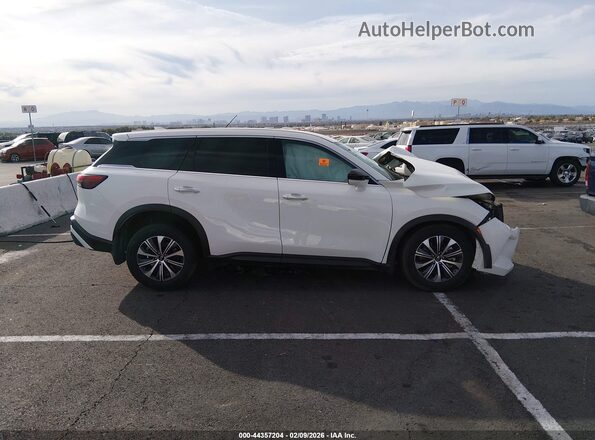 5N1AL1ER2SC345813 2025 INFINITI QX60 White Rear interior view