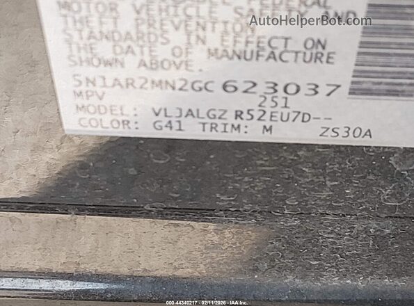 5N1AR2MN2GC623037 2016 NISSAN PATHFINDER Черный Вид подкапотного пространства