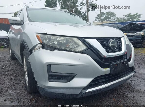 5N1AT2MT0JC713553 2018 NISSAN ROGUE Silver Front view