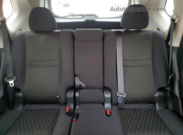5N1AT2MT1KC700120 2019 NISSAN ROGUE Silver 
