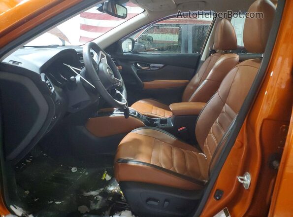 5N1AT2MT2KC727679 2019 NISSAN ROGUE Orange 