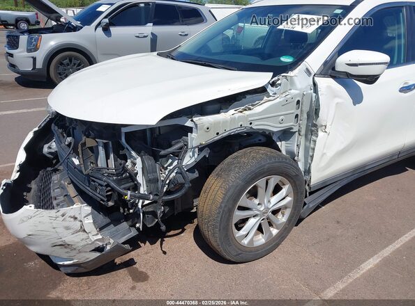 5N1AT2MT4GC790158 2016 NISSAN ROGUE White 