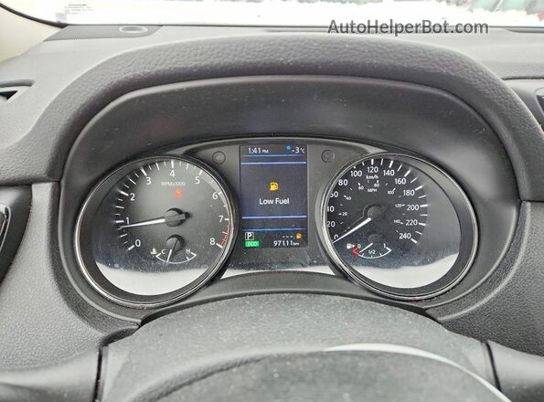 5N1AT2MT9KC752773 2019 NISSAN ROGUE White 