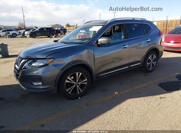 5N1AT2MV0HC746838 2017 NISSAN ROGUE Gray Առջևի ձախ երեք քառորդ տեսարան