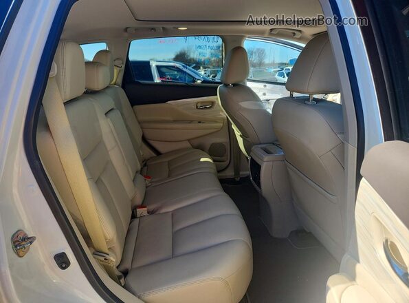 5N1AZ2MG6JN200443 2018 NISSAN MURANO White 