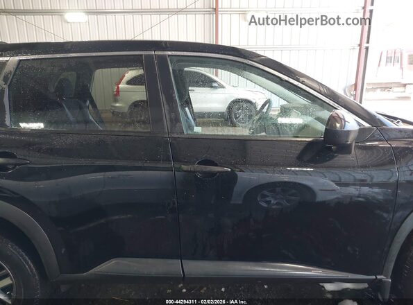 5N1BT3AA8PC885836 2023 NISSAN ROGUE Black 
