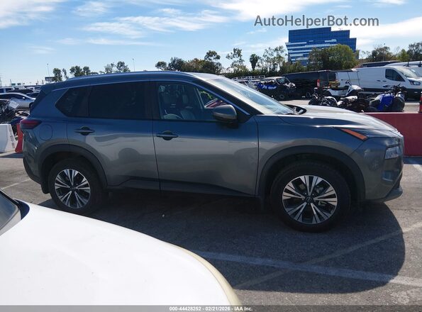 5N1BT3BAXPC683420 2023 NISSAN ROGUE Gray Вид задньої частини салону