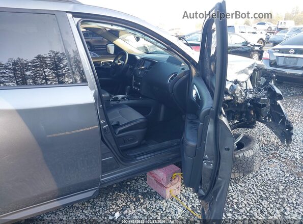5N1DR2CM1LC624969 2020 NISSAN PATHFINDER Gray Front interior view