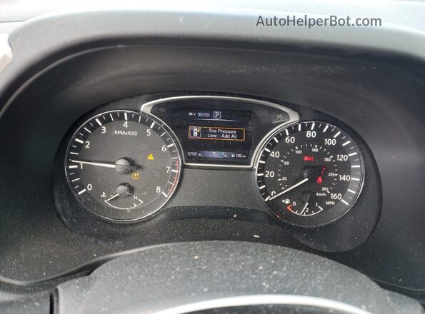 5N1DR2MM5JC665052 2018 NISSAN PATHFINDER Серебряный Вид щитка приборов