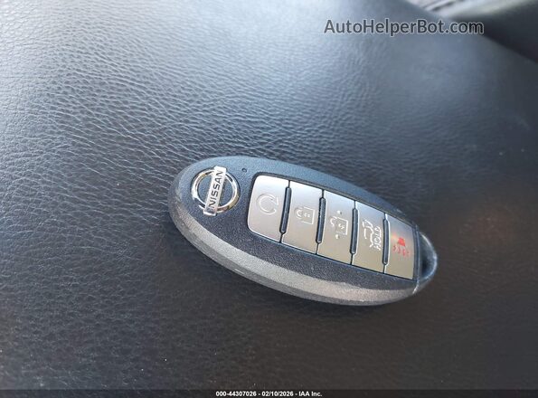 5N1DR2MM6KC613432 2019 NISSAN PATHFINDER Silver Dashboard view