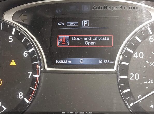 5N1DR2MM8JC628772 2018 NISSAN PATHFINDER Black 