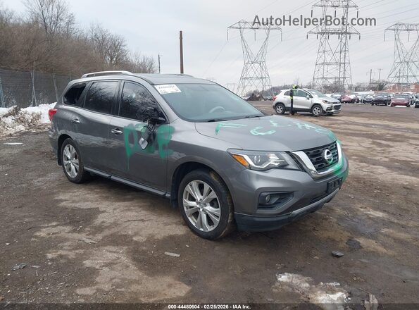 5N1DR2MM9JC612239 2018 NISSAN PATHFINDER Gray 