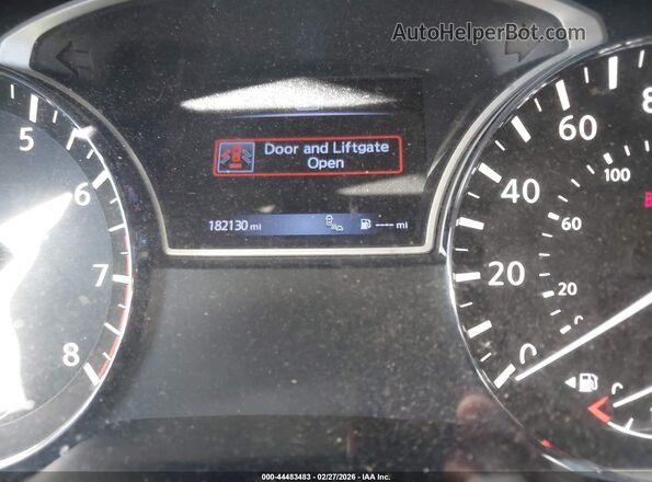 5N1DR2MN2HC658594 2017 NISSAN PATHFINDER Gray Widok tylnych siedzeń