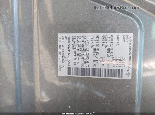 5N1DR2MN2HC658594 2017 NISSAN PATHFINDER Gray Widok komory silnika