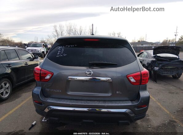 5N1DR2MN2JC654650 2018 NISSAN PATHFINDER Silver 
