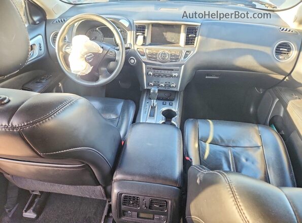 5N1DR2MN6HC908080 2017 NISSAN PATHFINDER Серый Вид панели приборов